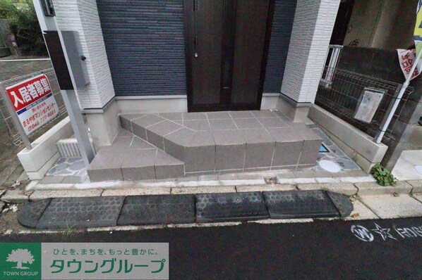 浦和区針ヶ谷4丁目戸建の物件内観写真